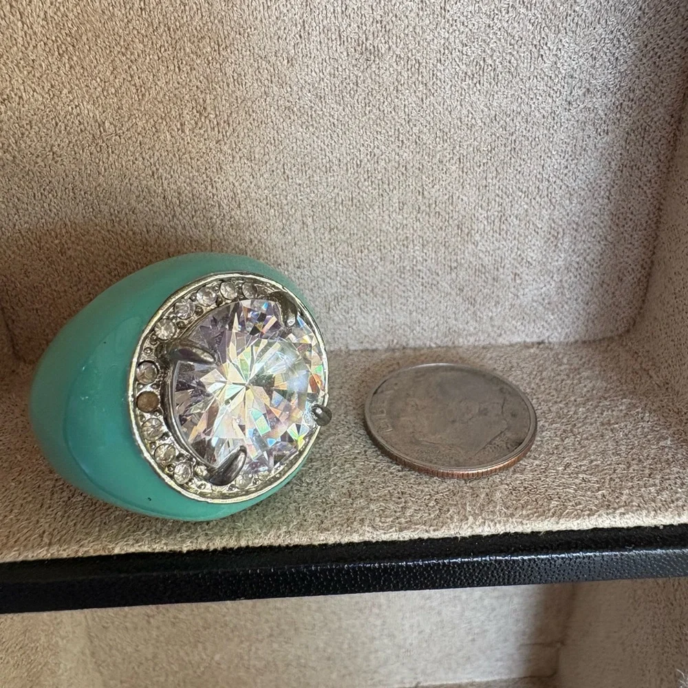 HUGE Turquoise Lacquer Statement Ring with Large Crystal - Picture 2 of 4